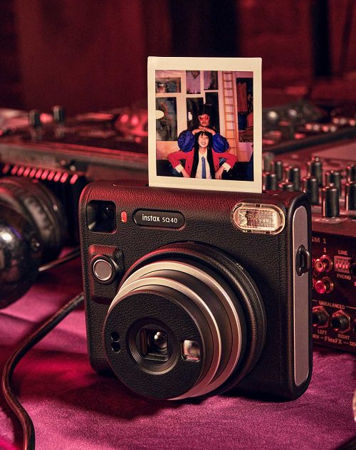Fujifilm launches Instax Square SQ6 – its first fully analogue