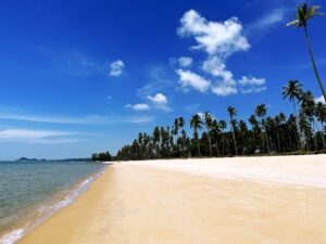 Sichon Beach, the location of Banyan Tree Residences Sichon, is one of the best beaches in Thailand. = Image from Delivering Asia PR